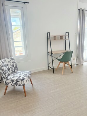 Comfort Double Room, City View