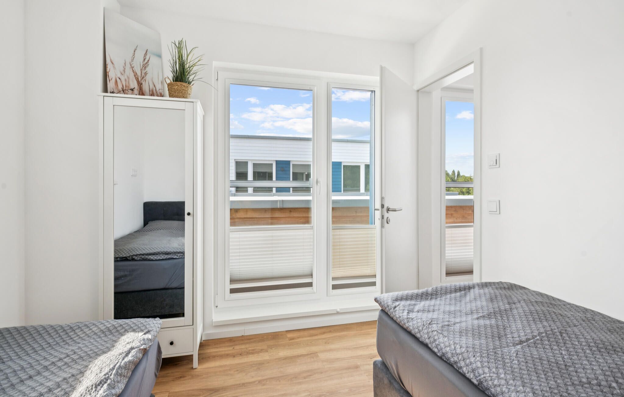 2 Schlafzimmer, Reisekinderbett, kostenloses WLAN