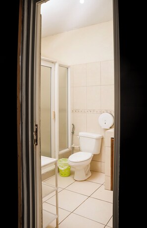 Dusche, Toilettenpapier
