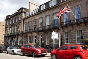 Leilighet, 2 soverom | Gateutsikt