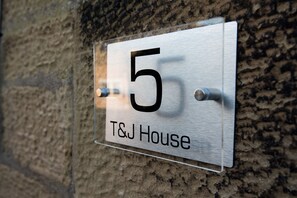 Exterior - T&J House In Eyemouth: Cozy Coastal Retreat (Eyemouth)