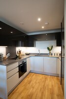 Apartment, 1 Bedroom | Private kitchen