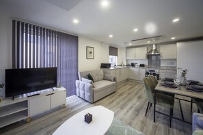 Appartement, 2 chambres | Salle de séjour