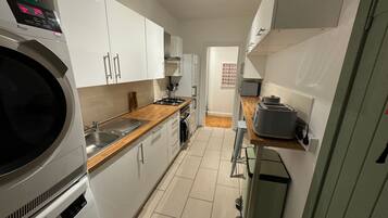 Apartemen, 3 kamar tidur | Dapur pribadi