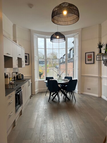 Spacious 2B Flat In Clement House