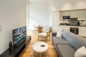 Apartment, 2 Schlafzimmer | Wohnzimmer