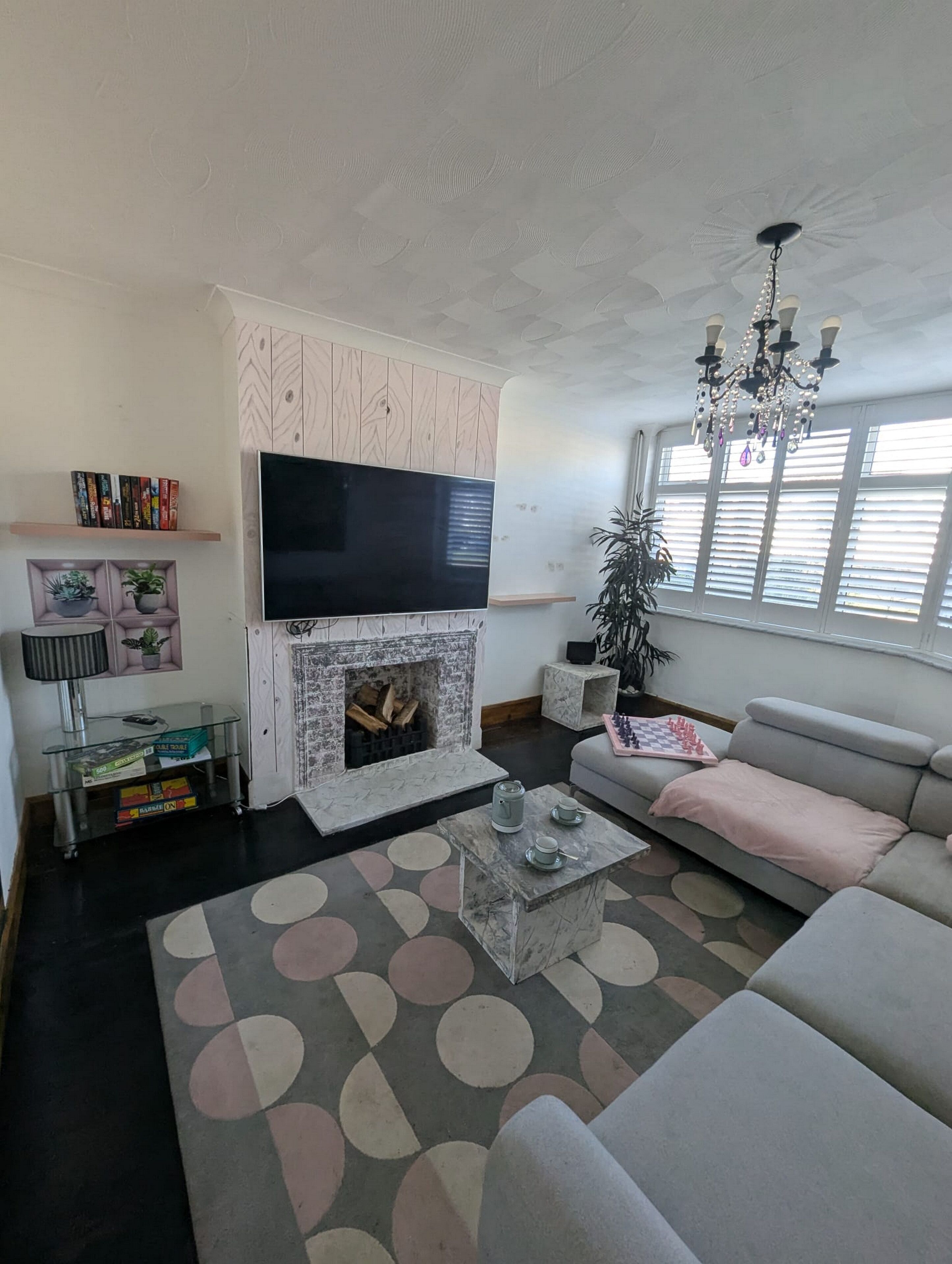 House, 3 Bedrooms | Living room