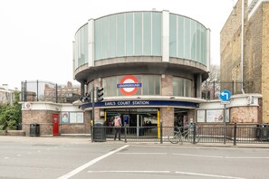 Apartment, 2 Schlafzimmer | Blick auf die Stadt