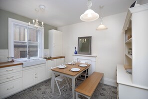 Apartment, 1 Bedroom | Dining room - Historic 1Bd In Central Peterborough (Peterborough)