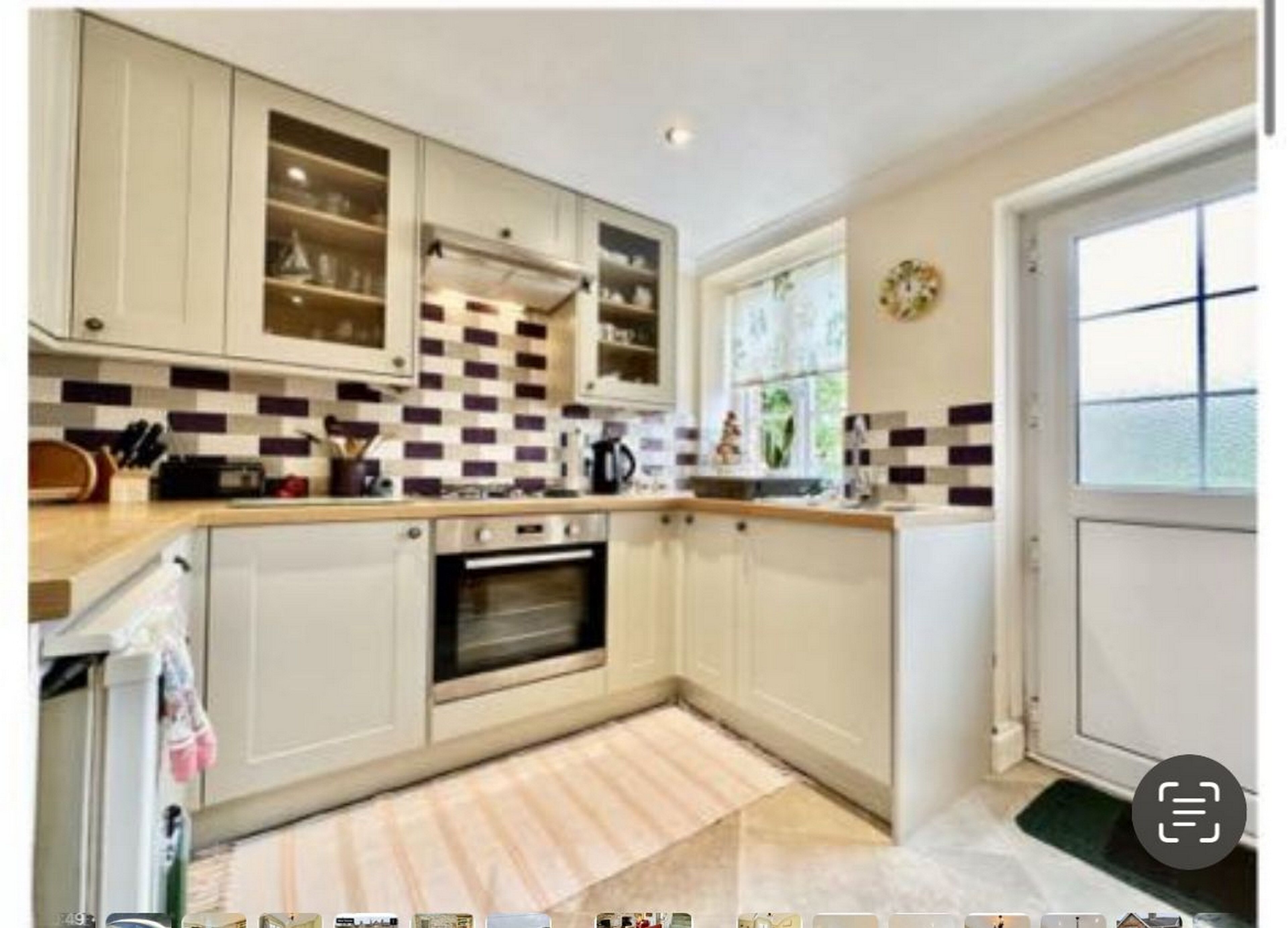 Talo, 2 makuuhuonetta | Yksityinen keittiö