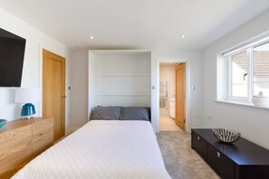 House, 4 Bedrooms