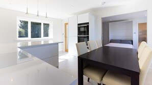 Maison, 4 chambres | Cuisine privée