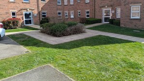 Exterior - Ground Floor Apartment - Cloisters Coastal Escape (Bridlington)