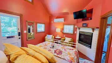 1 bedroom, iron/ironing board, free WiFi