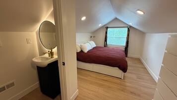 1 chambre, fer et planche Ă  repasser, Wi-Fi gratuit, draps fournis
