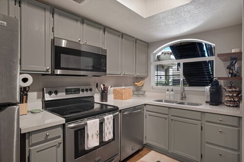 The Comfy Cactus Condominium in the heart of Old Town Scottsdale