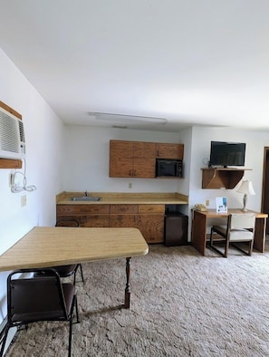 Premium Double Room | Private kitchen