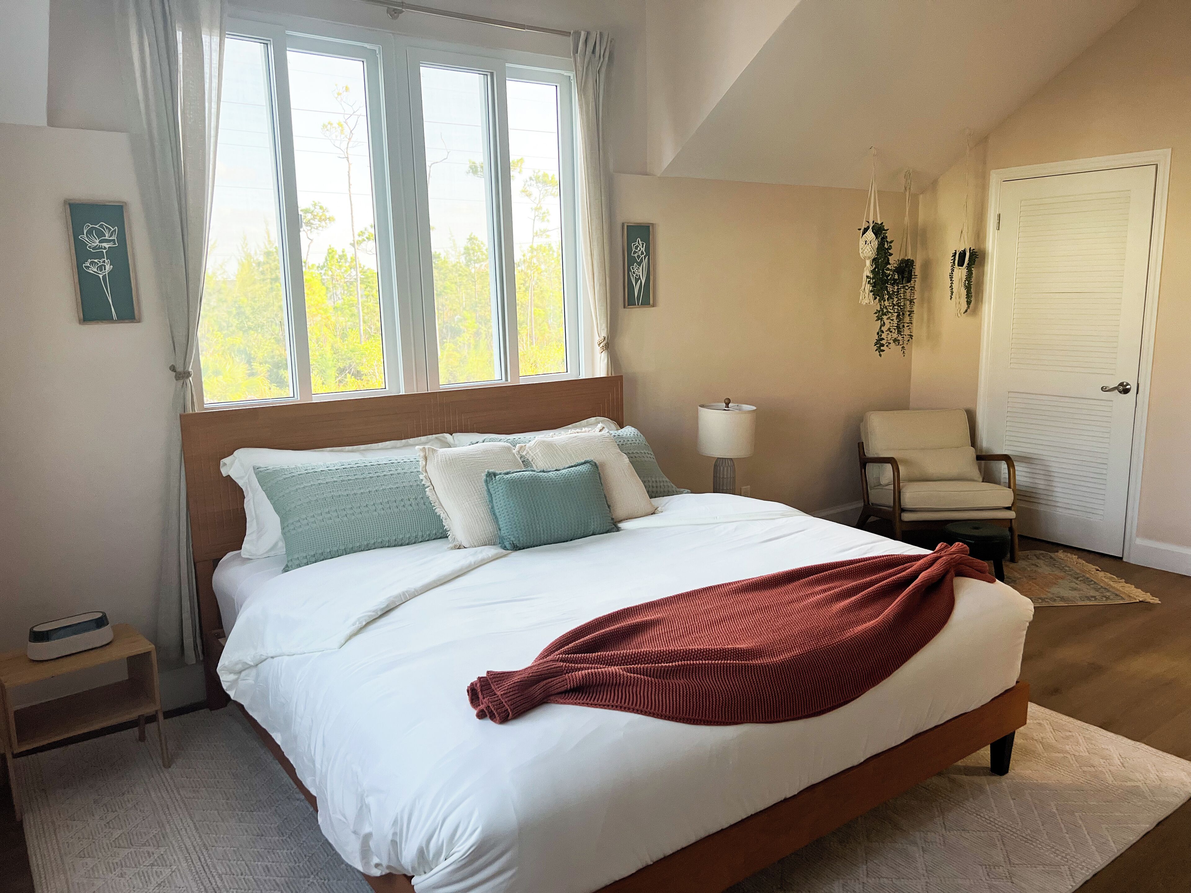 2 makuuhuonetta, silitysrauta/-lauta, Wi-Fi, vuodevaatteet