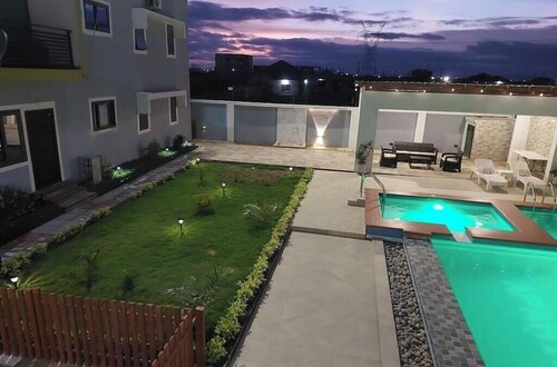 October Apartments 2 3 ensuite bedroom Vacation Home / Apartment in Kasoa