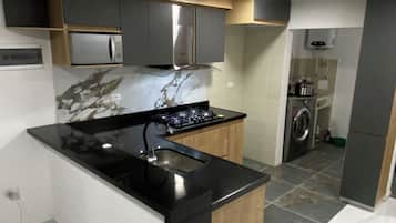 Microondas, placa de cocina