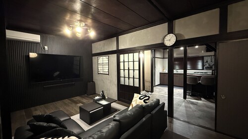 This is maicca maicca, an inn for rent in one building. The accommodation will focus on the coziness of a fully renovated old private house.