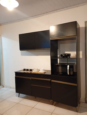 Microones, forn i placa de cuina