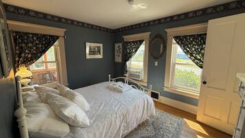 4 Schlafzimmer, Zimmersafe, Schreibtisch, BĂŒgeleisen/BĂŒgelbrett