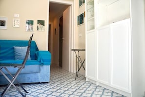 Interior - Momò House (Monopoli)