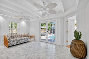 تلفزيون، مدفأة