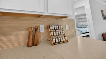 3 bedrooms, desk, iron/ironing board, WiFi