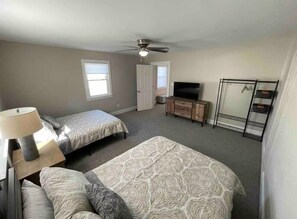 3 chambres, bureau, fer et planche à repasser, Wi-Fi