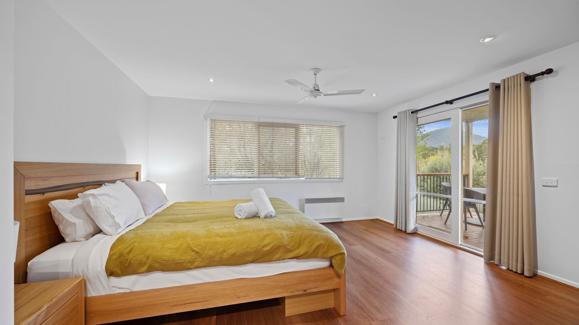 4 habitaciones, escritorio, wifi gratis y ropa de cama 