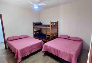 2 bedrooms, WiFi, bed sheets