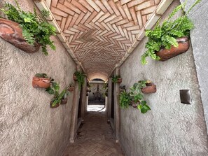 Basic Apartment | Property grounds - Casa Turicum Val'Quirico Centro (Val'Quirico)