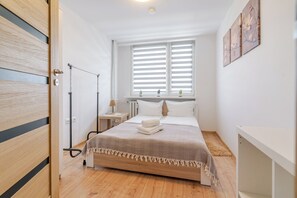 2 slaapkamers, een strijkplank/strijkijzer, wifi, beddengoed