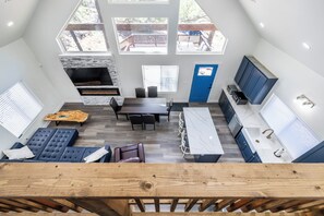 Living area - Modern Cabin w/ large deck, nestled in the pines, secluded yet close to town. (Show Low)