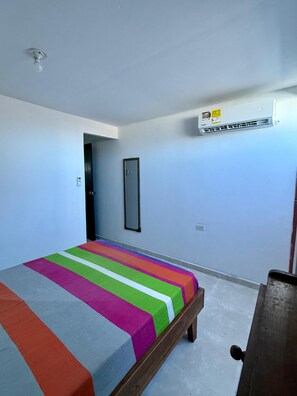 2 habitaciones, wifi gratis y ropa de cama 