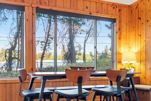 Dining - Delightful 3-bedroom house in McCall (McCall)