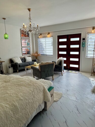 Loft Santo Domingo-Chile, beach, golf, countryside, city, habitat, Neruda museum and more