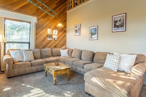 Smart-TV, peis, videospill og bordtennis