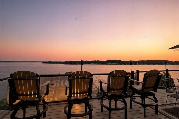 Property grounds - Lakefront Home w/ Double Deck, Slip, Firepit & Game Room (Sunrise Beach)