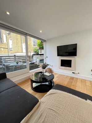 2 bedrooms, iron/ironing board, travel crib, WiFi