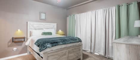 3 chambres, bureau, fer et planche à repasser, Wi-Fi gratuit