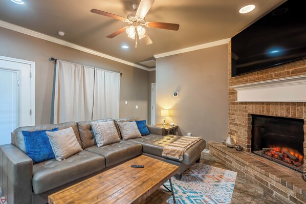 Téléviseur connecté, foyer