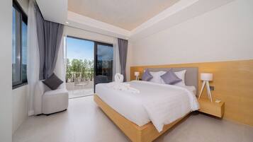 Brankas, setrika/meja setrika, dan Wi-Fi gratis