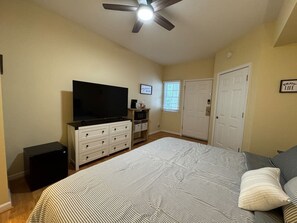 2 habitaciones, escritorio y wifi