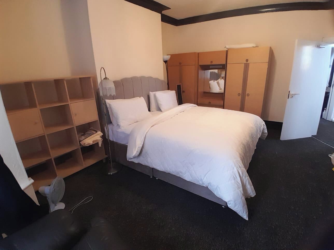 4 bedrooms, WiFi, bed sheets