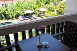 Deluxe Twin Room, Pool View