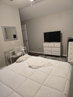1 bedroom, iron/ironing board, WiFi, bed sheets
