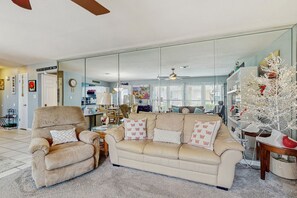 Fernseher, DVD-Player